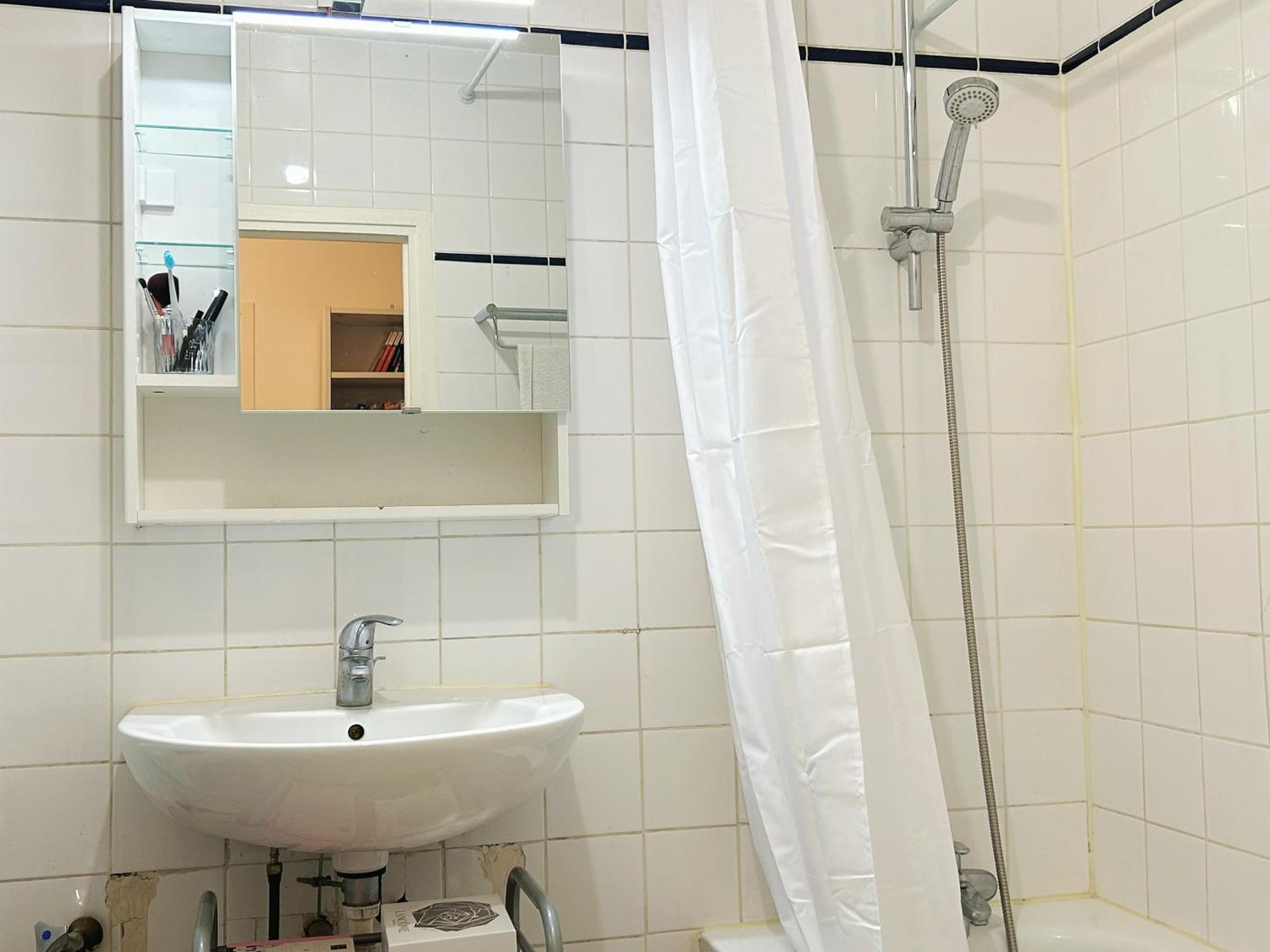 Apart 2 Rooms Sunny Paris Close To Metro Булонь-Бийанкур Экстерьер фото